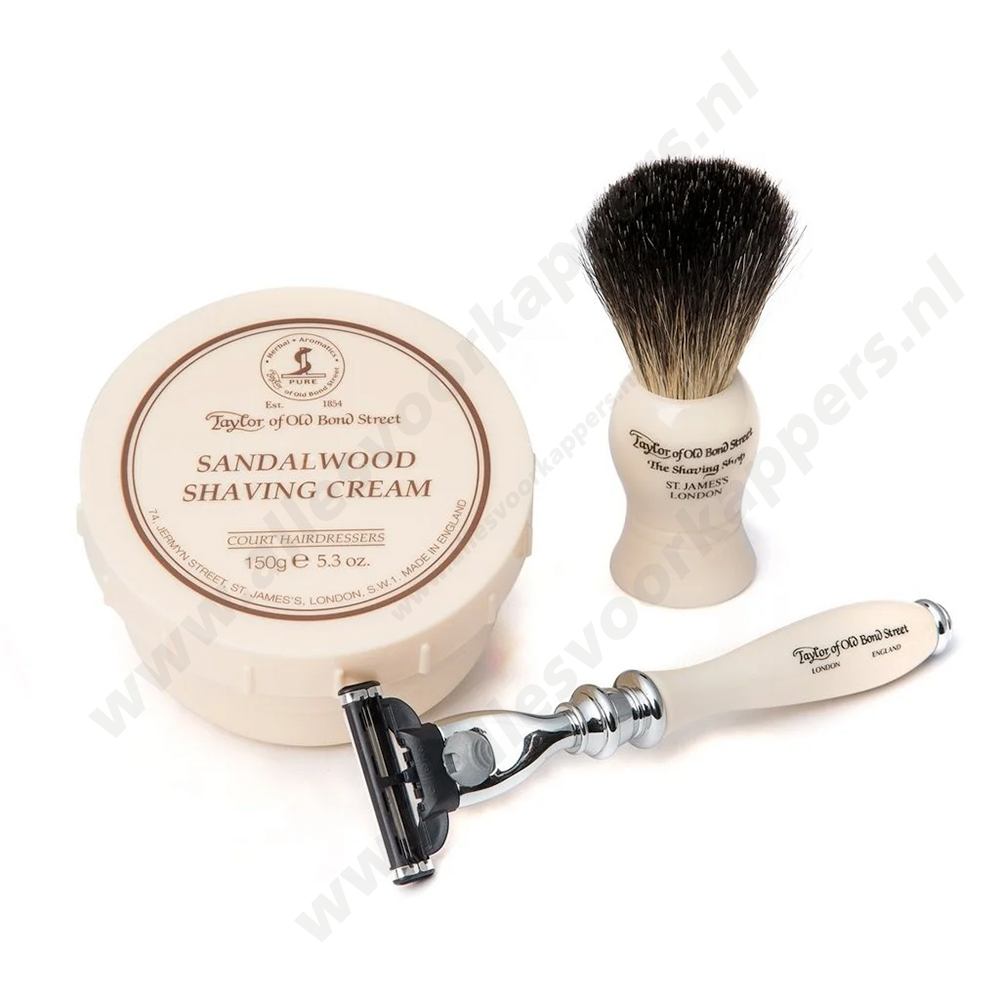 Taylor of old bond  street Luxe scheer set