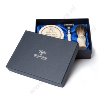 Taylor of old bond  street Luxe scheer set