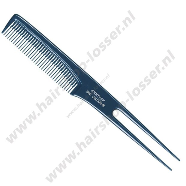 Comair 300 blue line